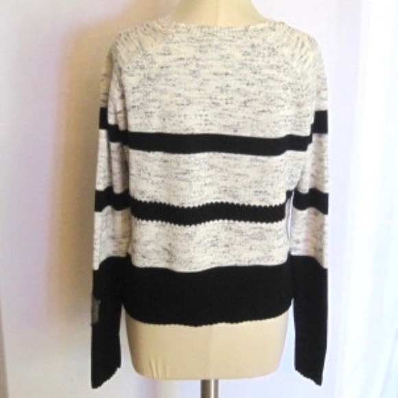 Lisa Todd In A Twist Sweater - Picture 4 of 10